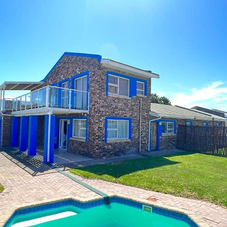 Adventure House - Colchester - 5Km From Elephant Park Buitenkant foto