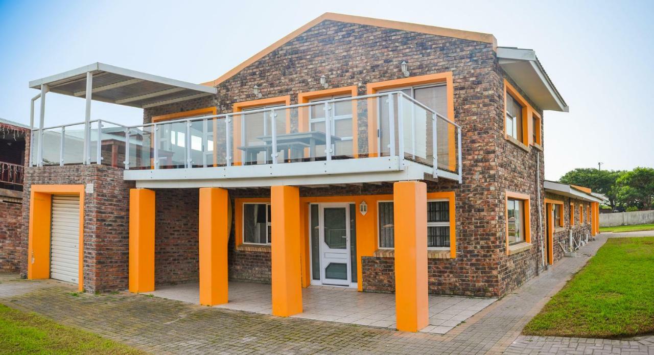 Adventure House - Colchester - 5Km From Elephant Park Buitenkant foto