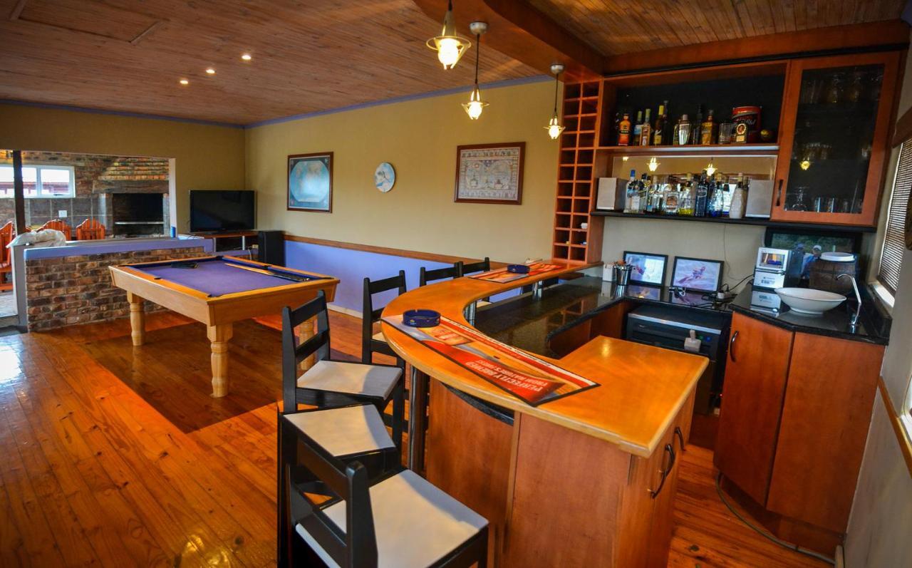 Adventure House - Colchester - 5Km From Elephant Park Buitenkant foto